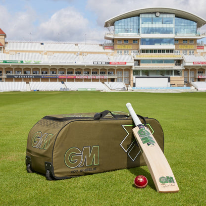 GM 707 Wheelie Bag